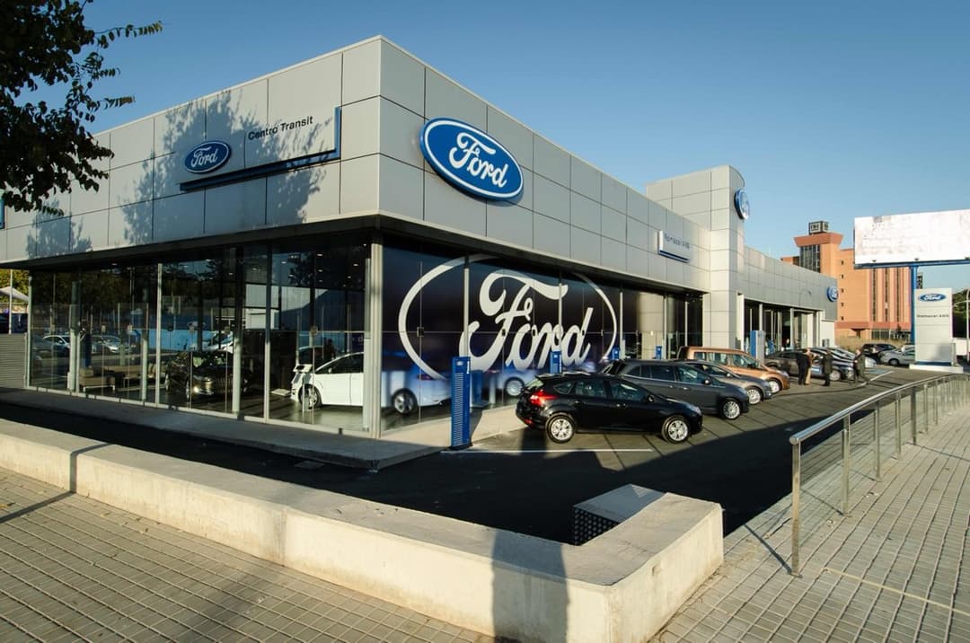 Ford dealership showroom